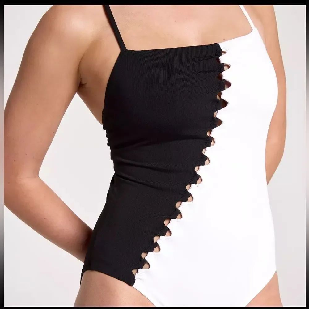 CALIA Women's Looped Apron Neck One Piece NEW with tags Size 12 Black and White